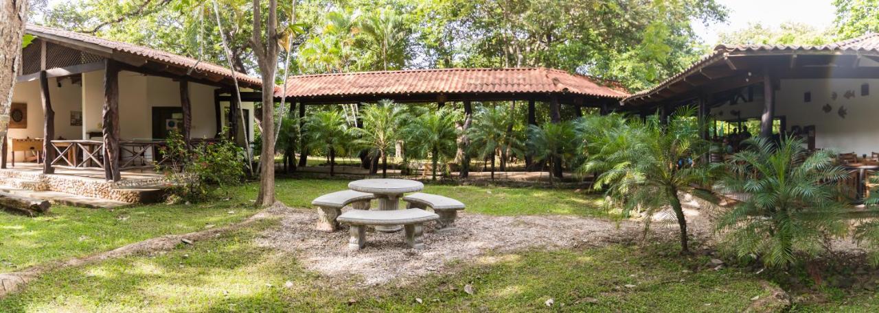 Cabinas Olas Hotel 2*